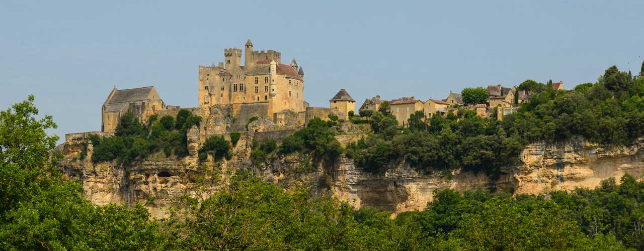 Ferienwohnungen und Ferienhäuser in Villac / Dordogne