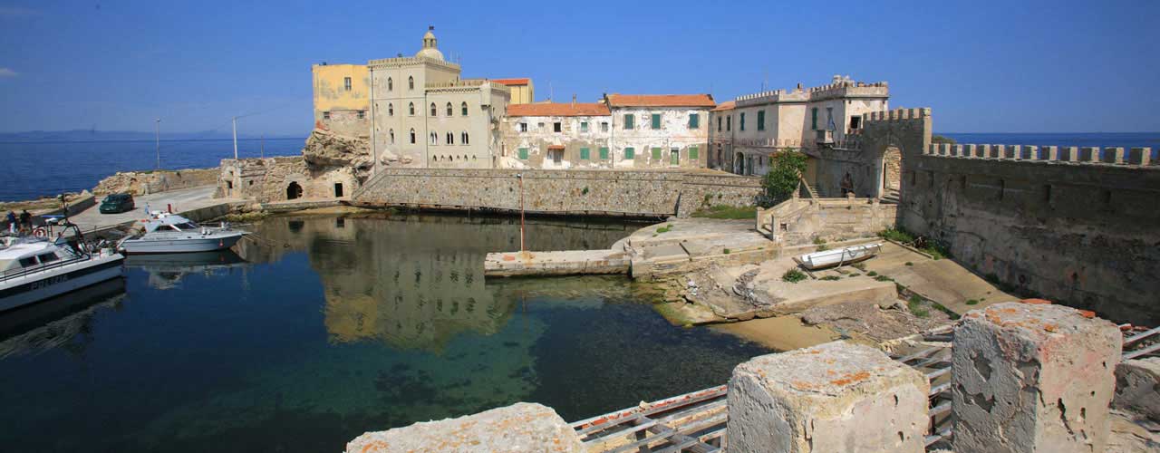 Ferienwohnungen und Ferienhäuser in Rio Marina / Region Livorno